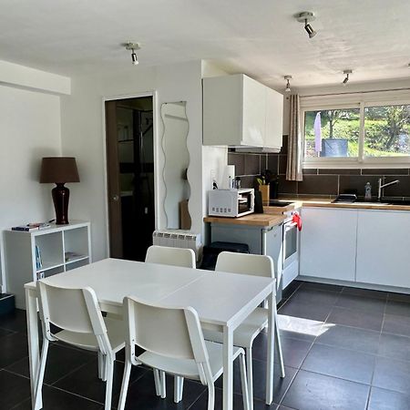 Appartement 2-4 Pers. Piscine, Entre Aix Et Cassis La Destrousse Bagian luar foto